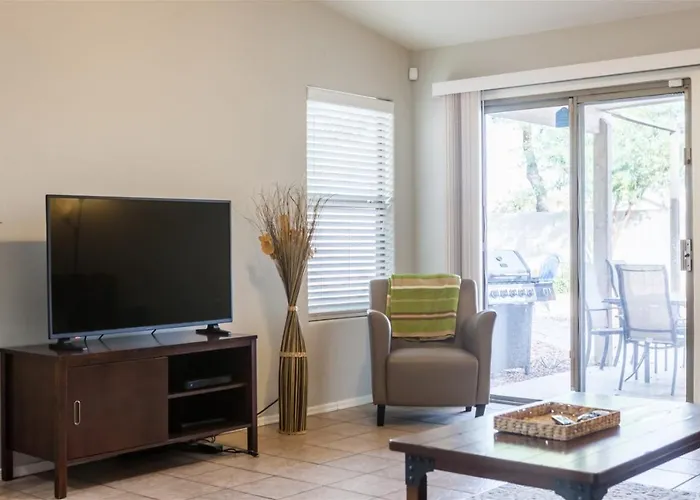 Cozy House Near Stadium With Pool Heater, Bbq * Avondale