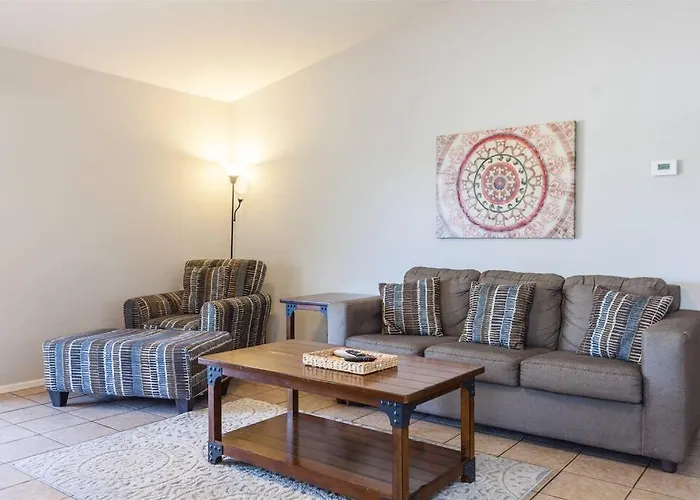 Cozy House Near Stadium With Pool Heater, Bbq * Avondale